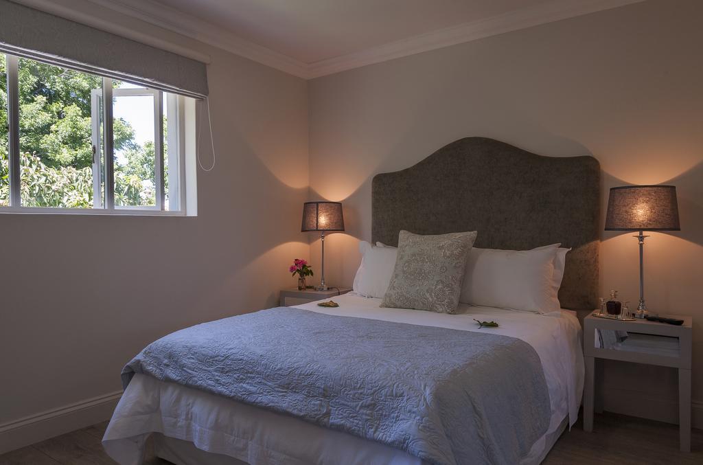 Albarosa Guest House Stellenbosch Zimmer foto
