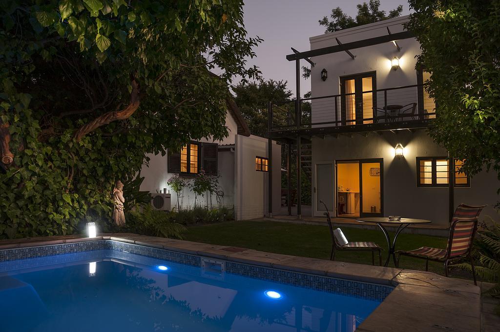 Albarosa Guest House Stellenbosch Exterior foto